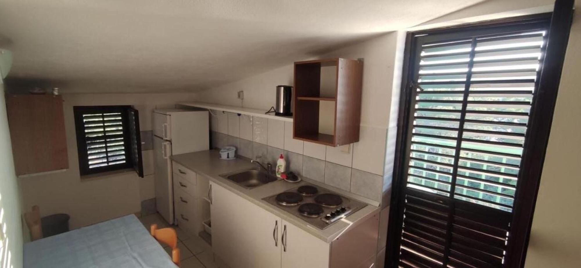 Apartments Vlado - 50M From The Sea Rogac Exterior photo